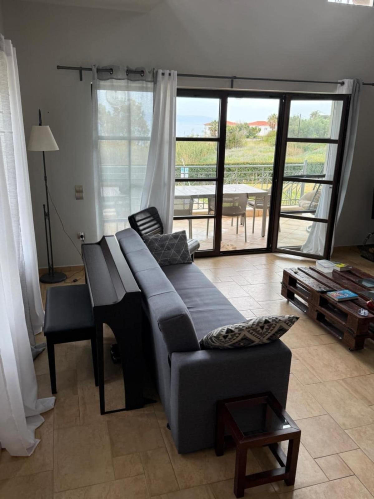 Filon Ktima Beachfront Upscale Villa Karavados Exterior photo